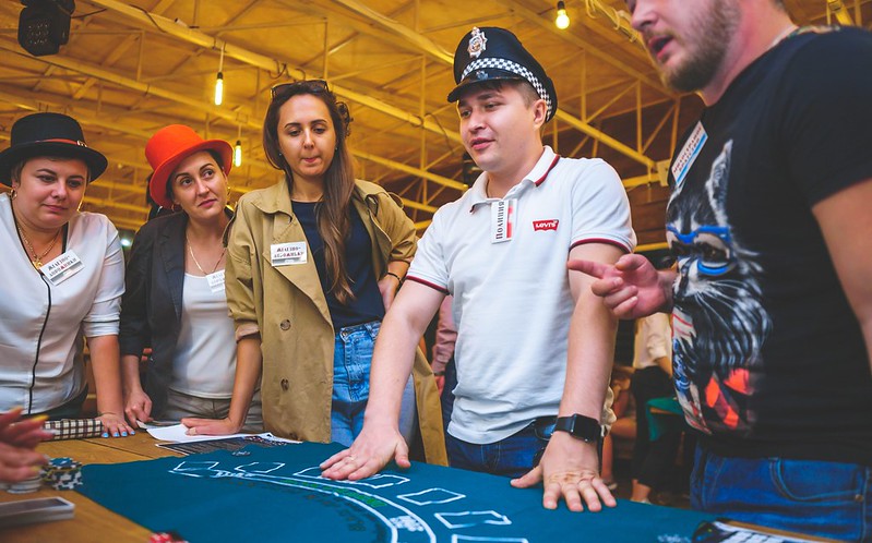 Корпоративные сувениры и подарки на День нефтяника в Nizhny Novgorod