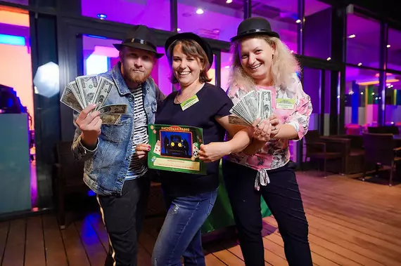 Как отметить 8 Марта в Нижнем Новгороде: лучшие идеи для работы и праздника